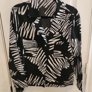 Black and White Abstract Pattern Blouse